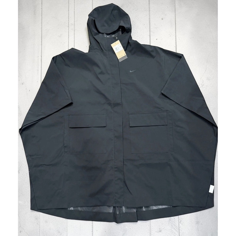 Nike Sportswear Women's Tailored Rain Poncho Black One Size HV5131-010 NWT $350